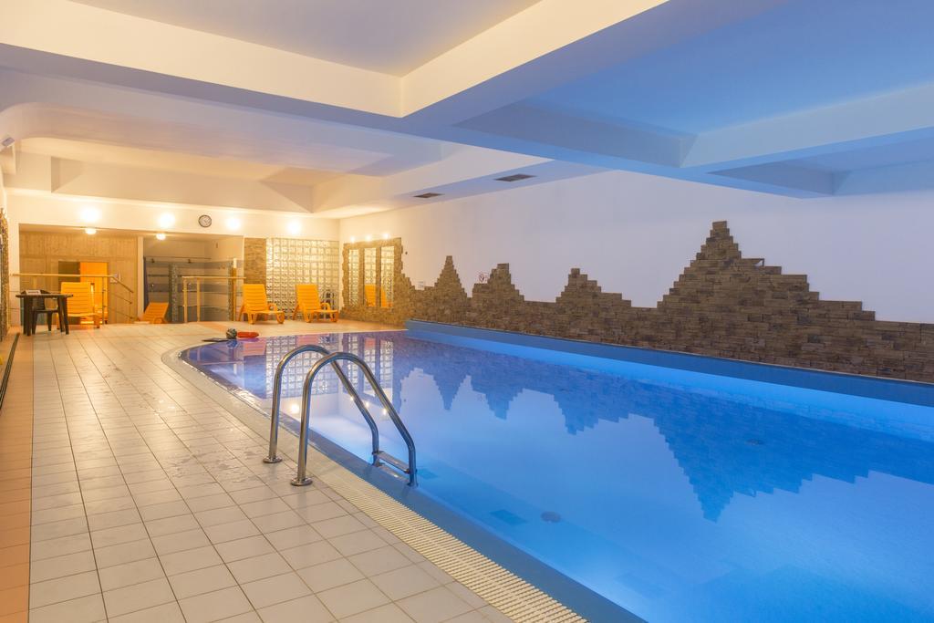 Udanypobyt Apartament Z Basenem Zakopane Ngoại thất bức ảnh